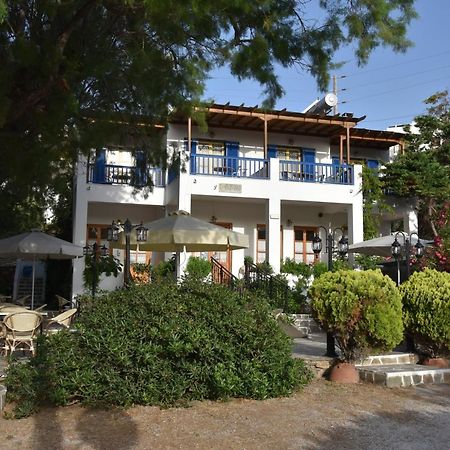 Cavo D'Oro Hotel Batsíon Exterior foto