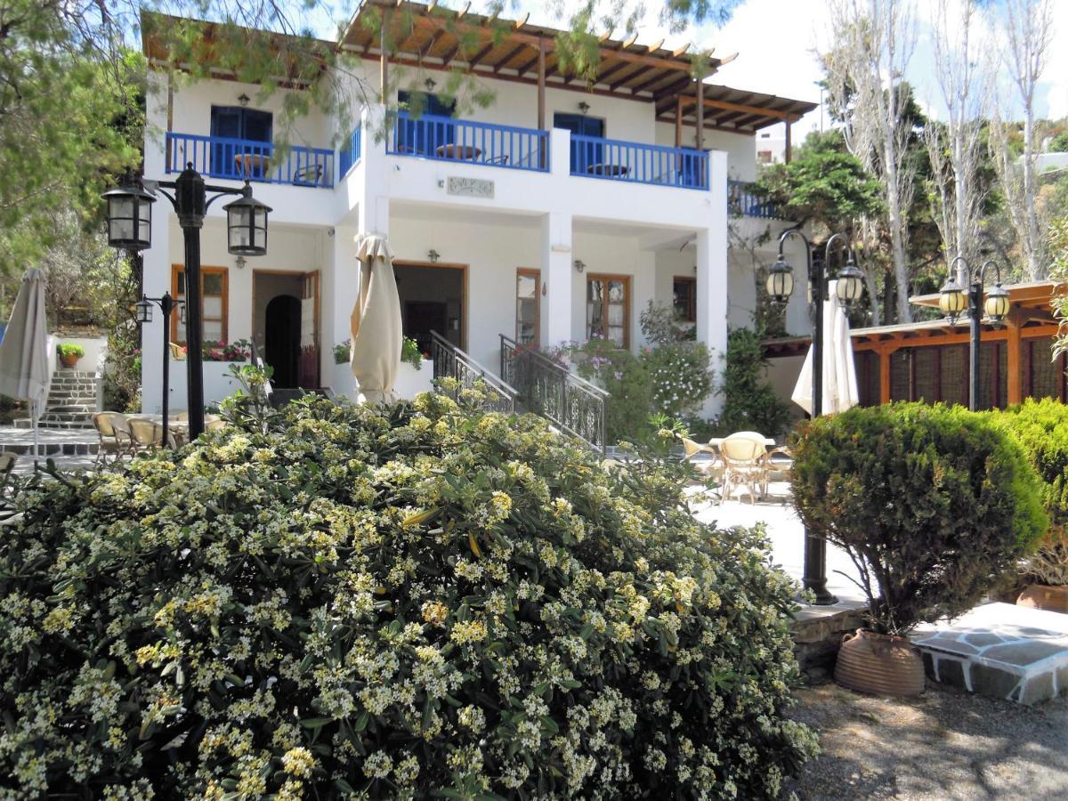 Cavo D'Oro Hotel Batsíon Exterior foto