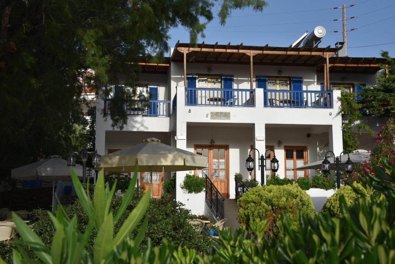 Cavo D'Oro Hotel Batsíon Exterior foto