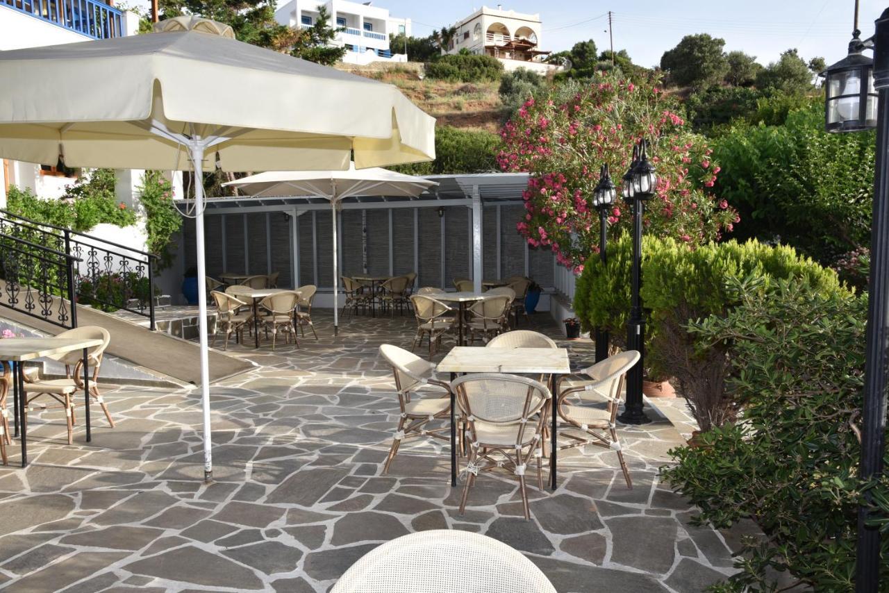 Cavo D'Oro Hotel Batsíon Exterior foto